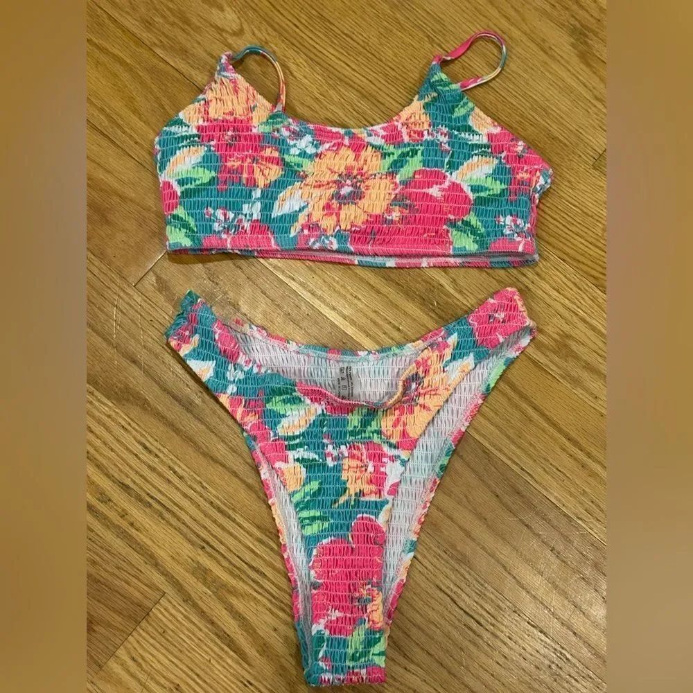 Tropical bikini Set medium pink High Leg Cheeky